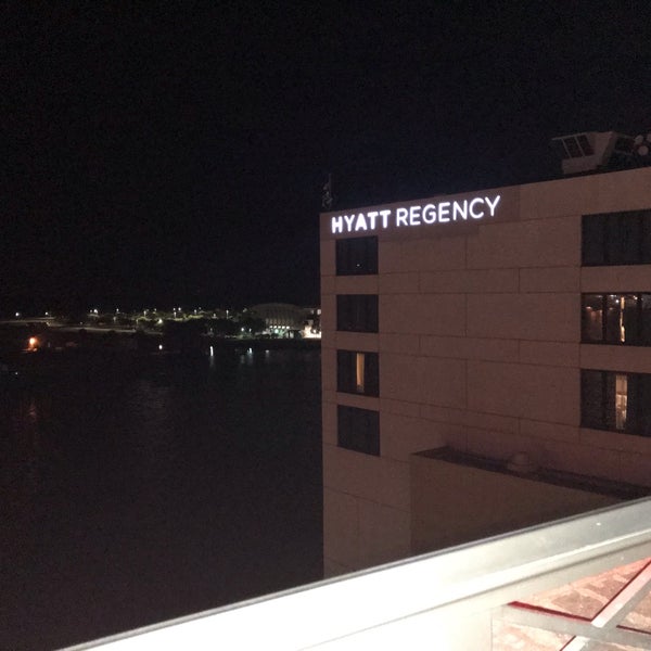 5/2/2019にBeth M.がBohemian Hotel Rocks on the Roofで撮った写真