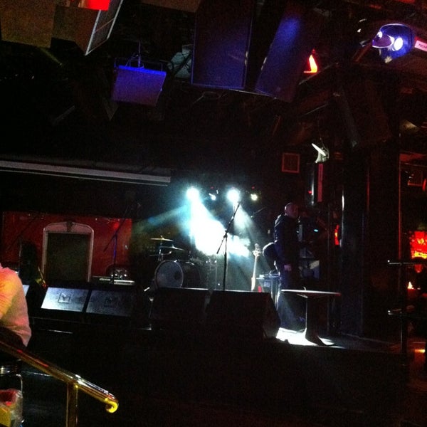 Photo taken at Roadhouse by Ish H. on 2/13/2013