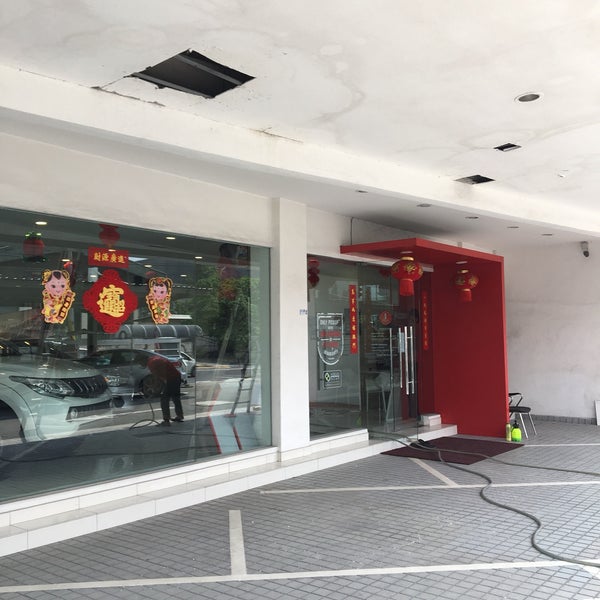 Mitsubishi service center