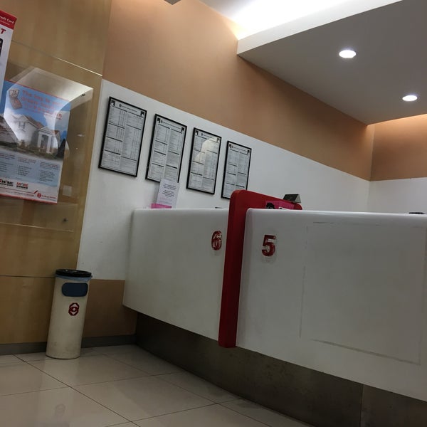 public bank jalan pasar