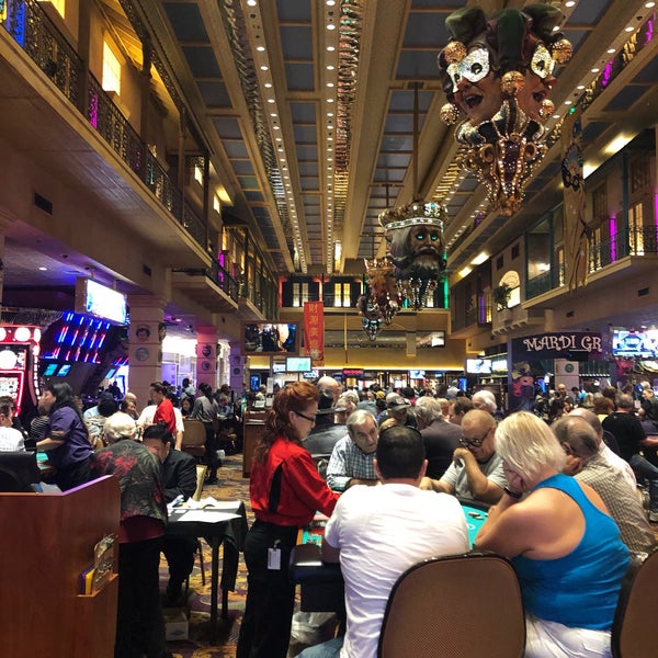 Das Foto wurde bei The Orleans Hotel &amp; Casino von Ayşem D. am 9/7/2019 aufgenommen