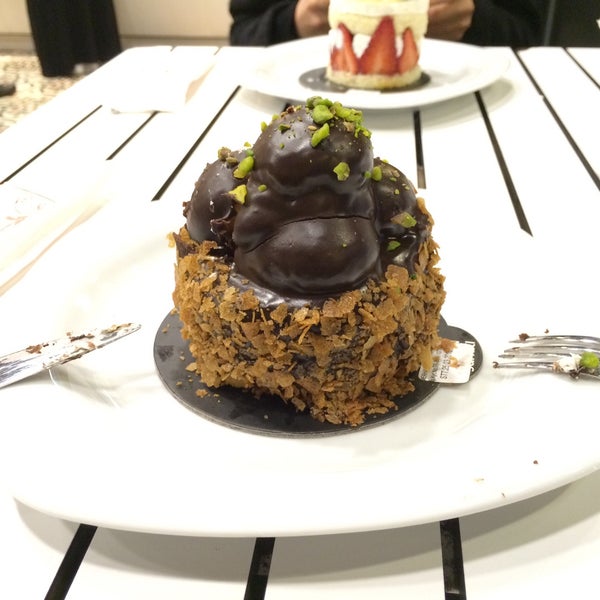 Pasta Sanatı Dessert Shop in Istanbul