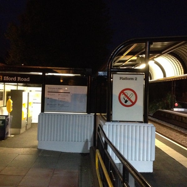 Ilford Road Metro Station Metro İstasyonu'da fotoğraflar