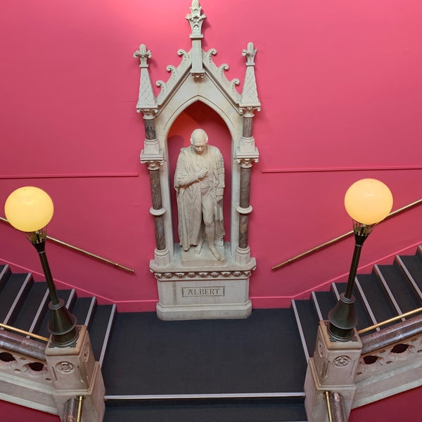 Photo taken at Royal Albert Memorial Museum &amp; Art Gallery by Romà J. on 8/13/2022