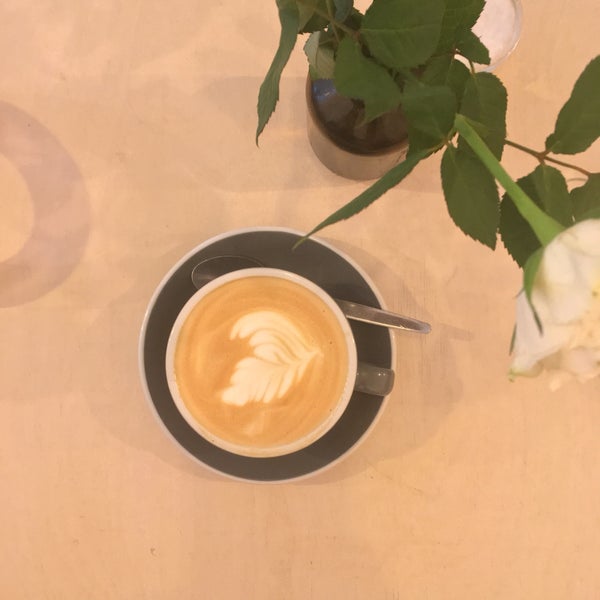 10/27/2017에 Flava님이 Home: Coffee &amp; Food에서 찍은 사진