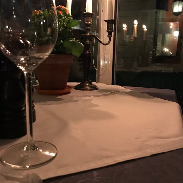 5/20/2017 tarihinde Федор К.ziyaretçi tarafından La Taverna'de çekilen fotoğraf