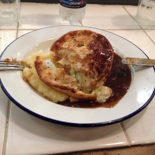 Photo taken at Pieminister by Davide S. on 6/13/2015