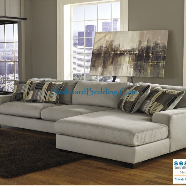 New from Hughes Serta is the 8800 Chanpion Chocolate Sectional sofa.  This two piece is covered in the highly popular chanpion chocolate cover, features a short track style arm rest on either end
