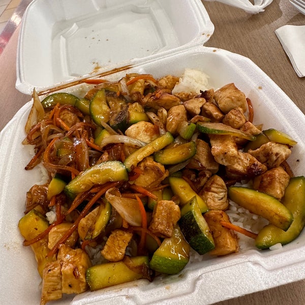 Kenwood Town Centre Food Court Cincinnati'de Yemek Alanı