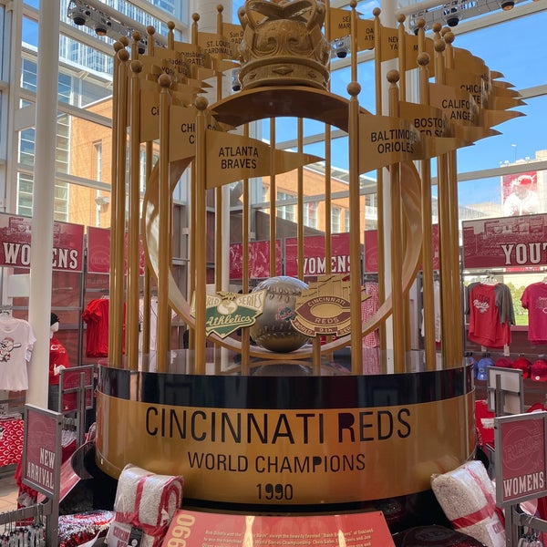 Reds Team Shop by Majestic - Souvenir Store in Central Business District