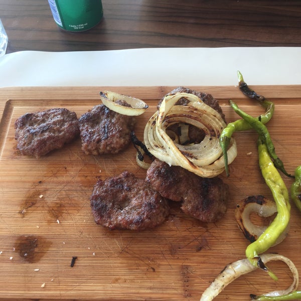 Lezzet Kasap &amp; Et Pişiricisi Steakhouse