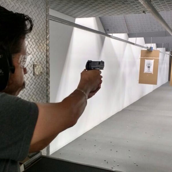 Sportsman's Elite Sporting Goods Retail in El Paso