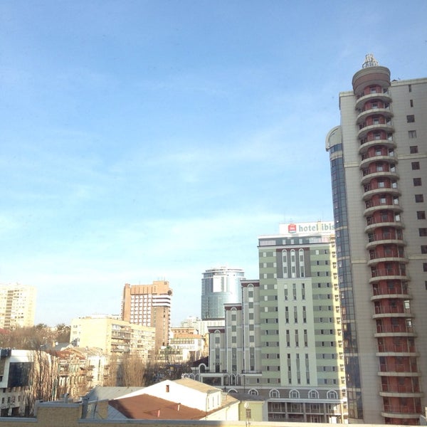 Бул т. Бул т. Киев бульвар шевченко 38. Киев. Бул т.