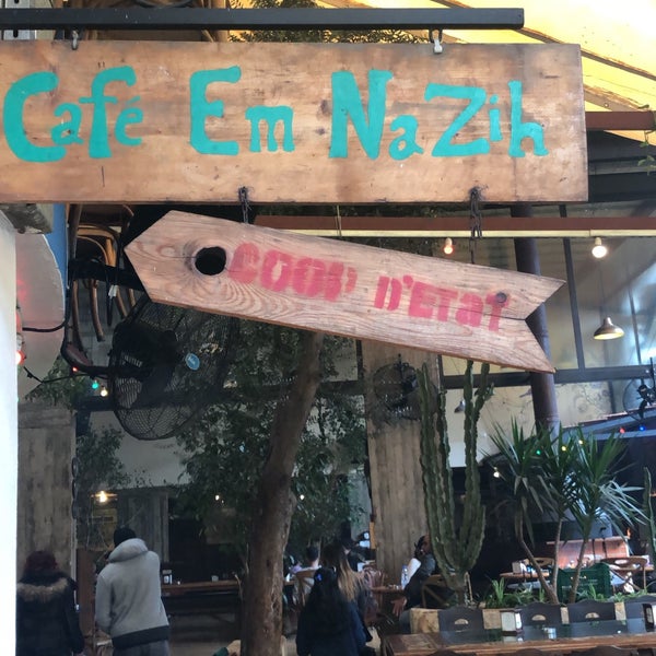 Foto tirada no(a) Cafe Em Nazih por Maram 🦋 em 1/13/2019
