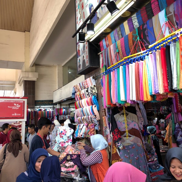 Photo taken at Pasar Baru Trade Center by Izzat S. on 7/14/2018