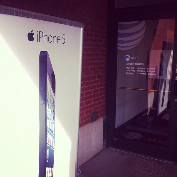 AT&T (Now Closed) - Mobile Phone Store in College Park