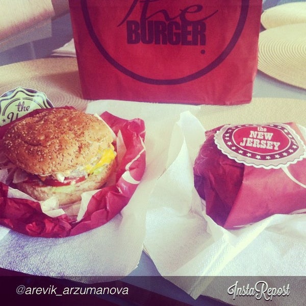 Foto diambil di The Burger oleh Aleksandr T. pada 7/19/2013