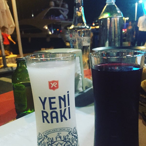 7/6/2016에 Ferhat H.님이 Ömür Liman Restaurant에서 찍은 사진