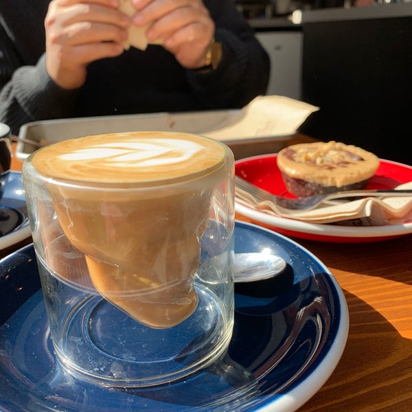 3/29/2019 tarihinde Szegedi D.ziyaretçi tarafından Badass Coffee &amp; Donut'de çekilen fotoğraf
