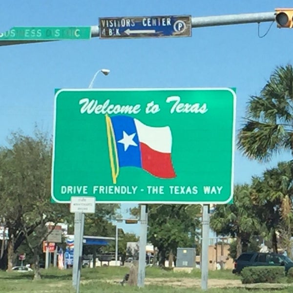 Foto diambil di Laredo, TX oleh Fer S. pada 11/1/2015.