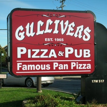 Photo taken at Gulliver&#39;s Pizza &amp; Pub by Gulliver&#39;s Pizza &amp; Pub on 9/16/2013