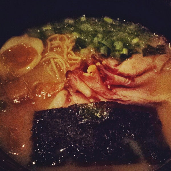 I used to live in Japan so I know my ramen. This is the best I've had since NYC late last year.  Get the Tonkatsu Ramen.