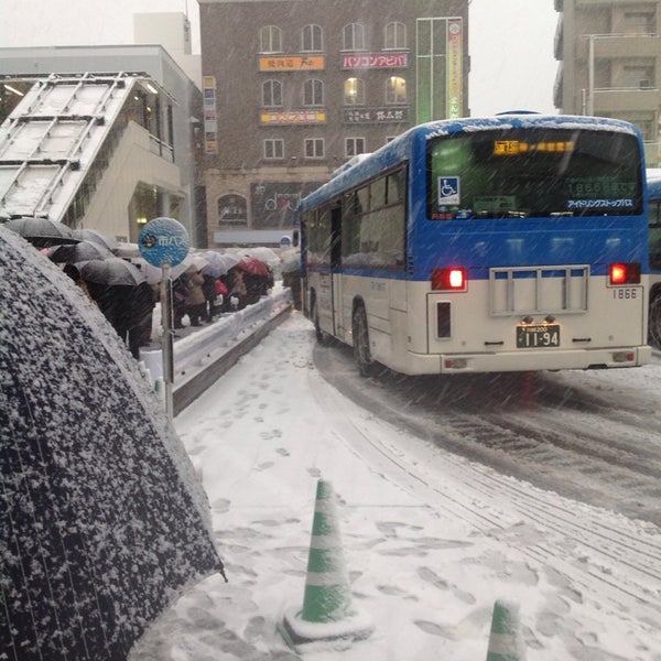 溝口駅南口バス停 Bus Stop In 高津区 溝口駅南口バス停 Bus Stop In 高津区