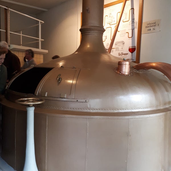 Foto diambil di Bierbrouwerij de Koningshoeven - La Trappe Trappist oleh Ksenia B. pada 5/3/2019