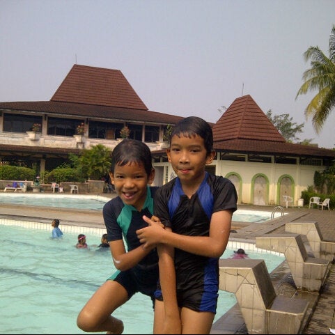 Photos at Kolam Renang Taman Alfa Indah - Kembangan - 0 tips