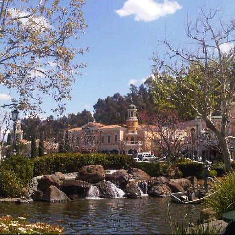 Photo taken at The Commons at Calabasas by Dawn S. on 4/3/2013