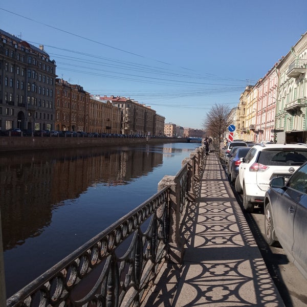 4/16/2019 tarihinde Svetlana K.ziyaretçi tarafından Moyka River Embankment'de çekilen fotoğraf