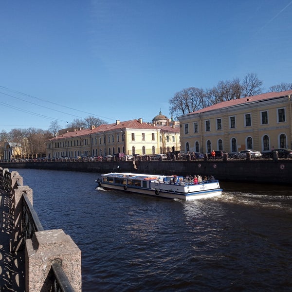 4/15/2019 tarihinde Svetlana K.ziyaretçi tarafından Moyka River Embankment'de çekilen fotoğraf