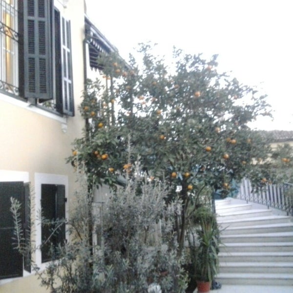 ekin kiz ogrenci yurdu college residence hall