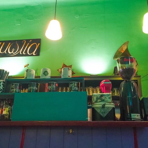 2/13/2016にΚωνσταντιναがΚιμωλία Art Cafeで撮った写真
