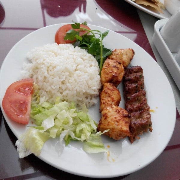 2/24/2015에 Ahmad Munir K.님이 Bella Mira Ottoman Cuisine에서 찍은 사진