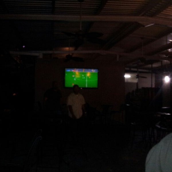 3/10/2013にChristopher S.がMacau Gaming Lounge &amp; Barで撮った写真