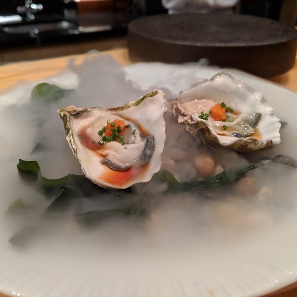 Foto diambil di Sushi Zo Hanare - Midtown oleh David Z. pada 3/9/2019