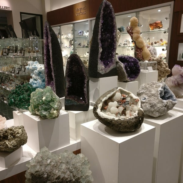 Photo taken at Astro Gallery of Gems by David Z. on 6/24/2017