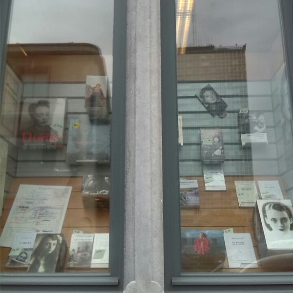 5/22/2014 tarihinde Julie V.ziyaretçi tarafından Librairie Molière'de çekilen fotoğraf