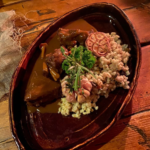 Foto diambil di Rozengrāls | Authentic Medieval Restaurant oleh svitlana pada 11/16/2019