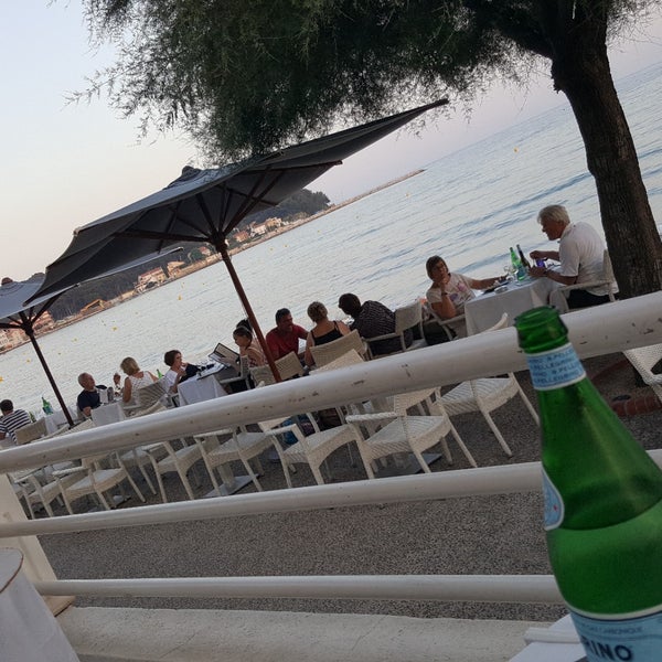 Photos A La Vague D Or Restaurant Francais A La Seyne Sur Mer