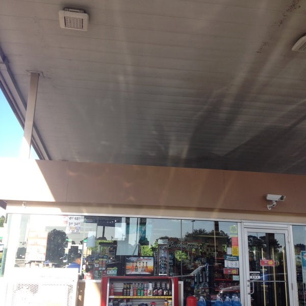 Murphy Gas Station 20 visitors