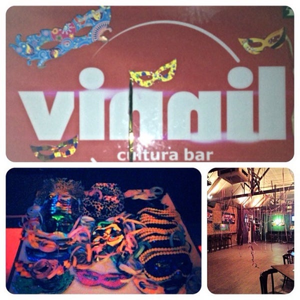 Foto scattata a Vinnil Cultura Bar da Thata S. il 2/16/2014