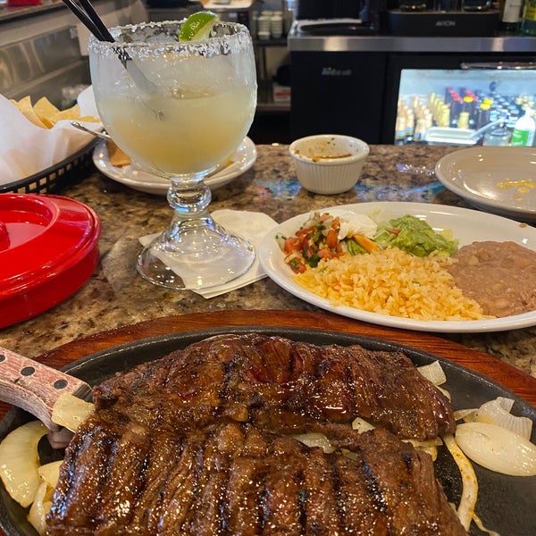 There is nothing better on a Friday night then Chachi’s Carne Asada and Premium Margarita