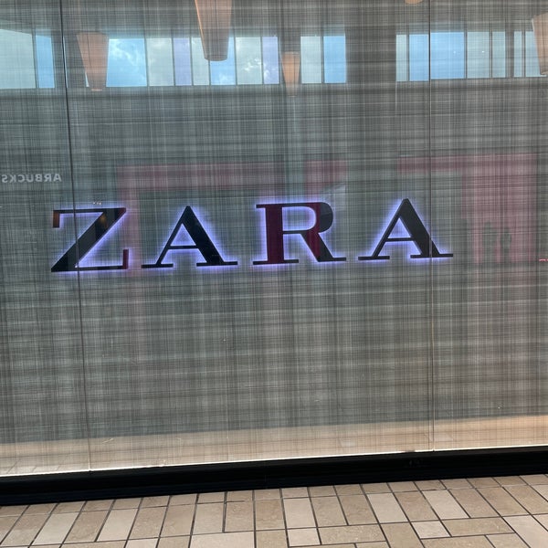 Zara Clothing Store in Tysons Corner