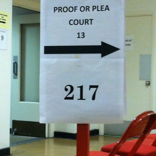 Foto diambil di Dallas Municipal Court oleh Andrew P. pada 12/3/2012