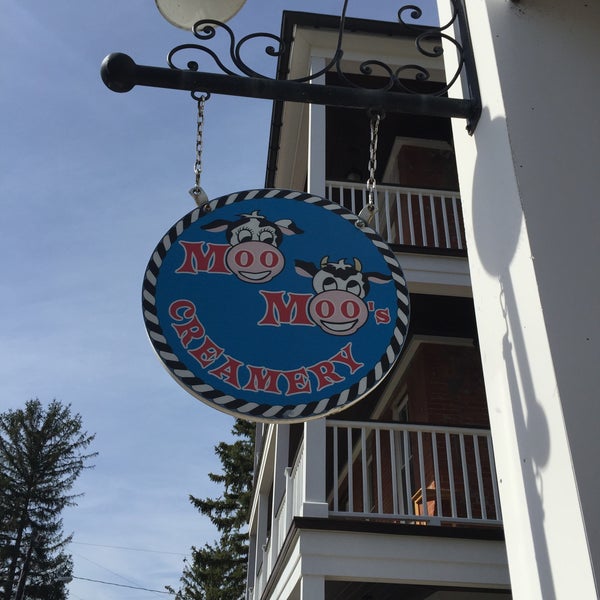 Photo taken at Moo Moo&#39;s Creamery by Jonathan S. on 4/19/2015