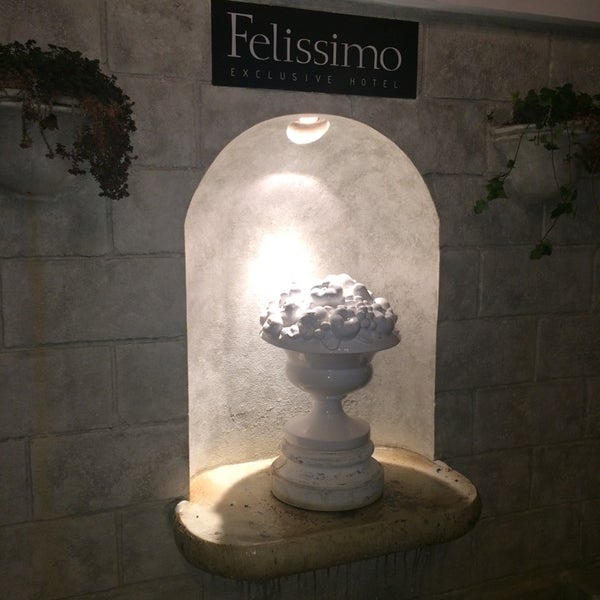 Photo taken at Felissimo Exclusive Hotel by Ana Lúcia R. on 3/13/2015