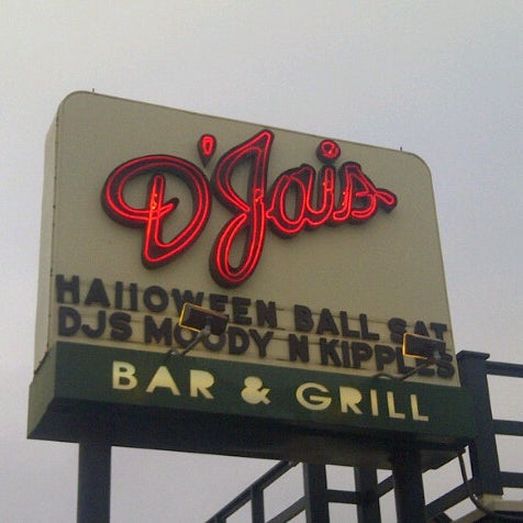 10/24/2012에 BonSolid님이 D&#39;Jais Oceanview Bar &amp; Cafe에서 찍은 사진