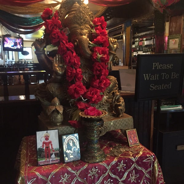 Photo taken at Gateway To India Authentic Indian Restaurant by Camille C. on 9/15/2017